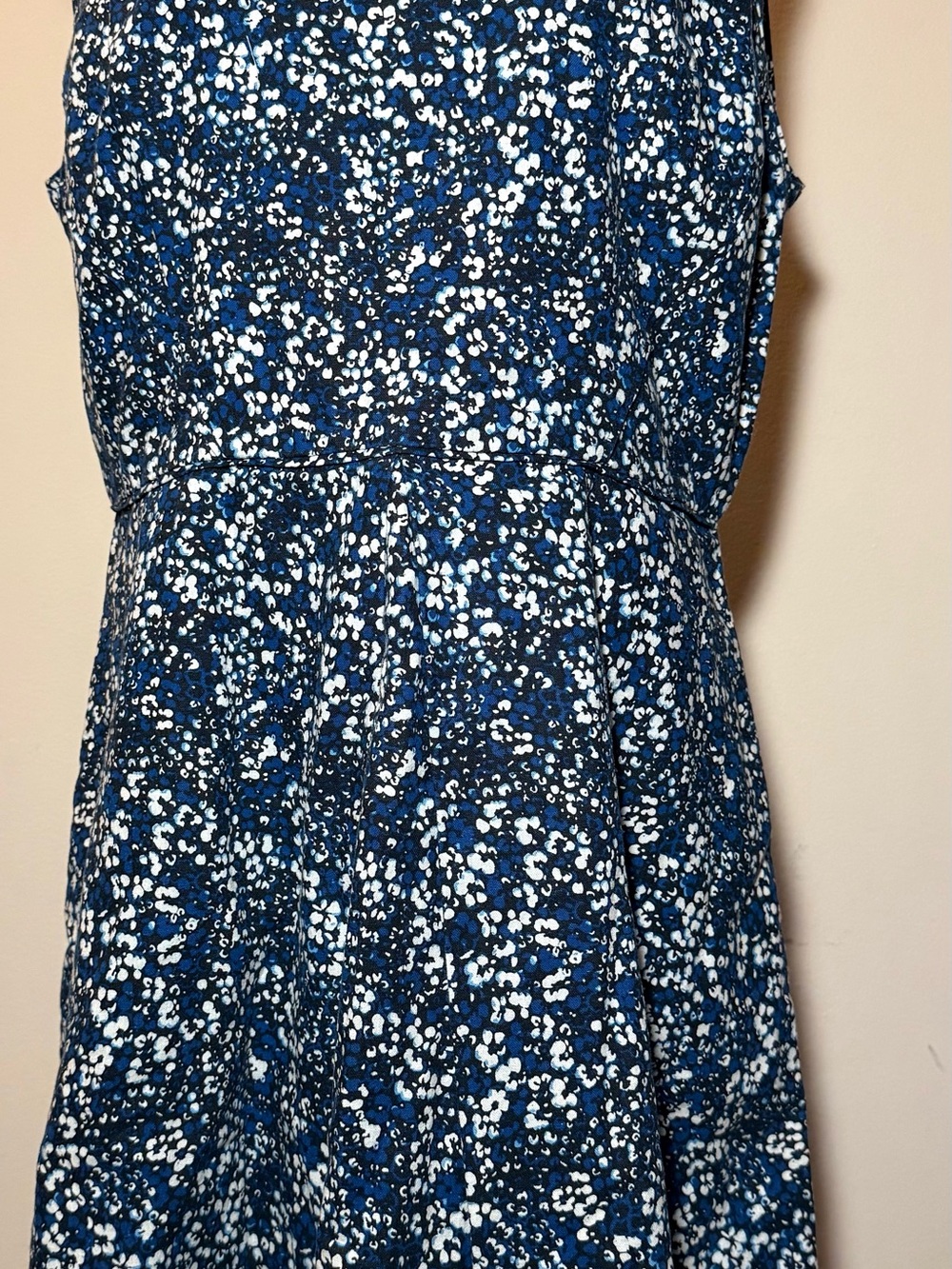 Gap women’s Navy Floral Sleeveless A-Line Dress size 12 - Picture 2 of 9